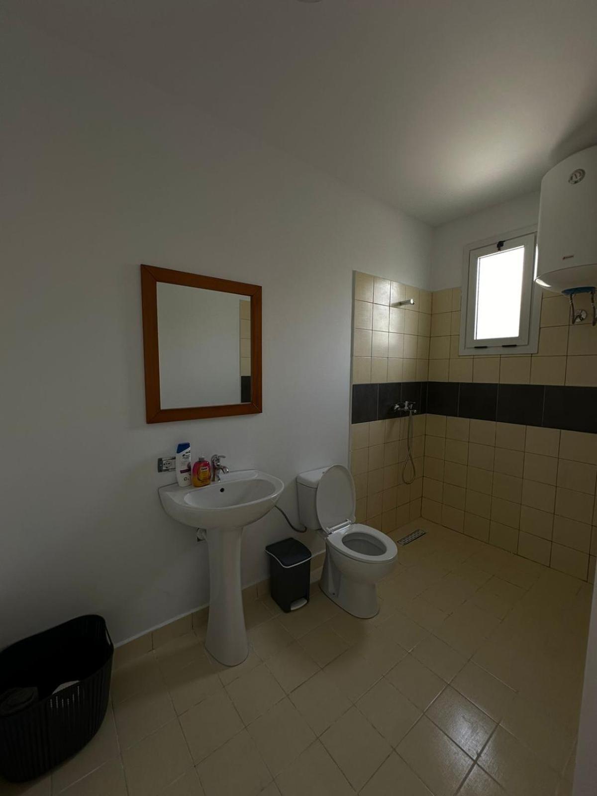 Sunny Rentals Вльора Екстер'єр фото